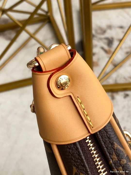 Affordable VUITTON LOOP LOUIS 0713